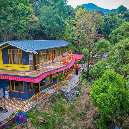 The Hosteller Mussoorie By The Streamside, Kempty Exteriör bild