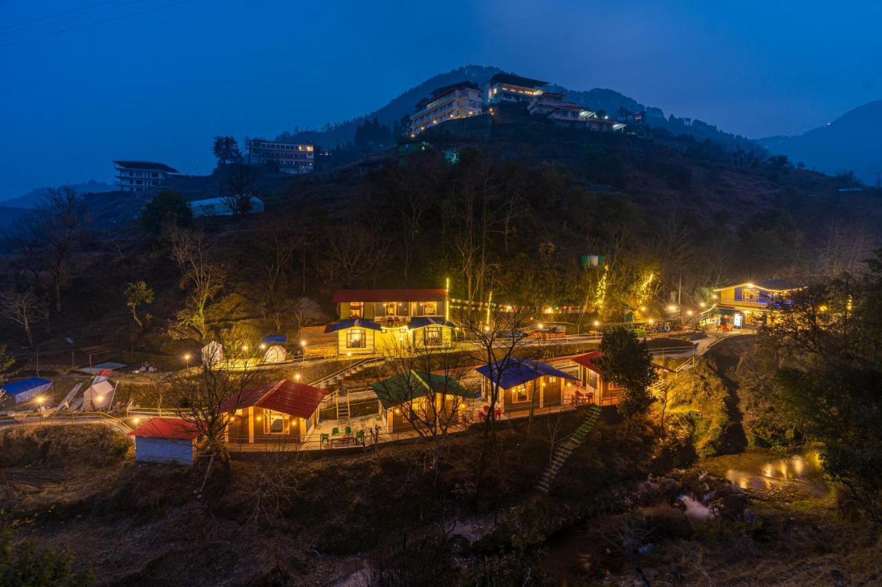 The Hosteller Mussoorie By The Streamside, Kempty Exteriör bild