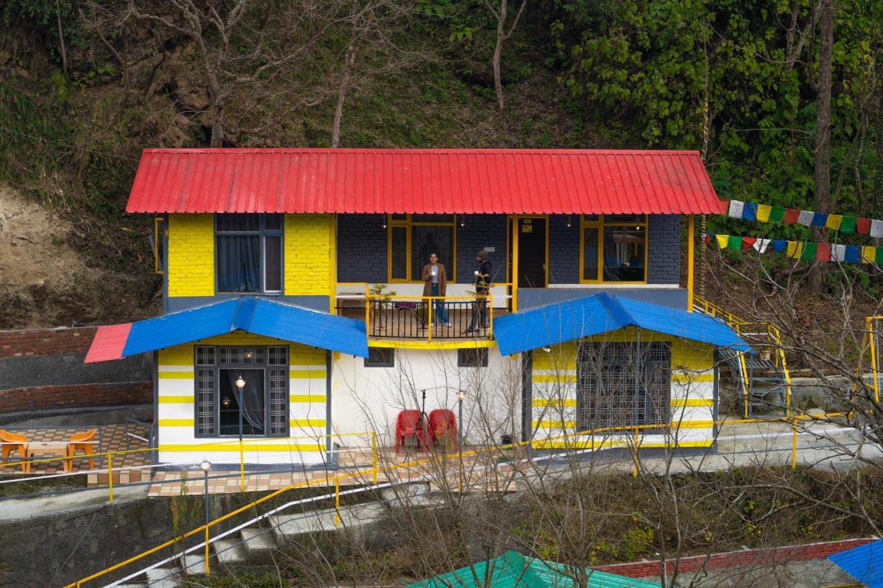 The Hosteller Mussoorie By The Streamside, Kempty Exteriör bild
