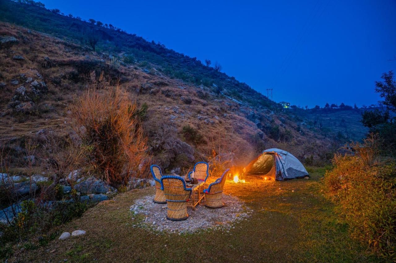 The Hosteller Mussoorie By The Streamside, Kempty Exteriör bild