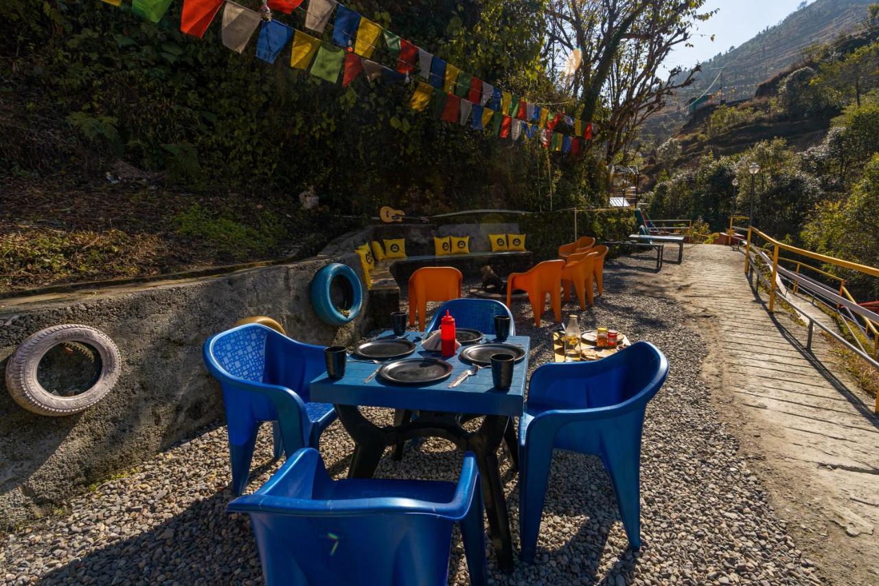 The Hosteller Mussoorie By The Streamside, Kempty Exteriör bild