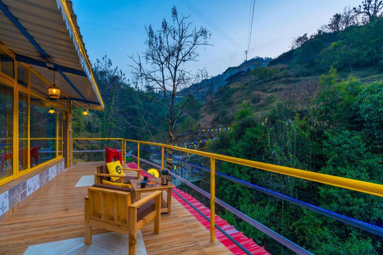 The Hosteller Mussoorie By The Streamside, Kempty Exteriör bild
