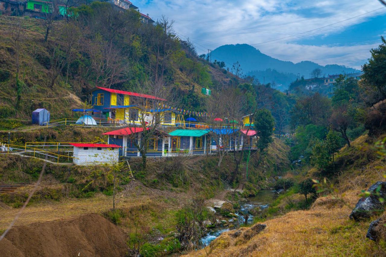 The Hosteller Mussoorie By The Streamside, Kempty Exteriör bild