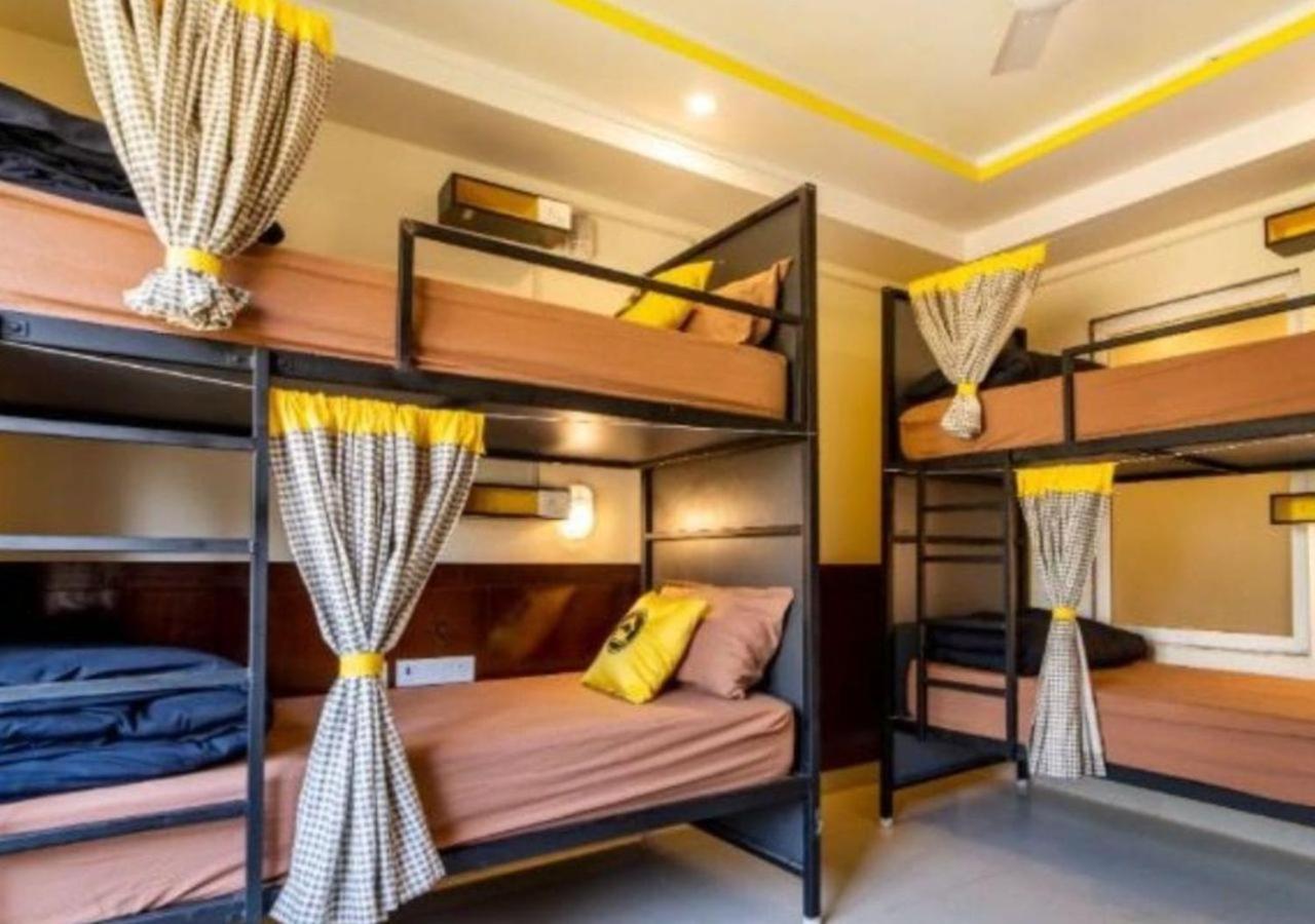 The Hosteller Mussoorie By The Streamside, Kempty Exteriör bild